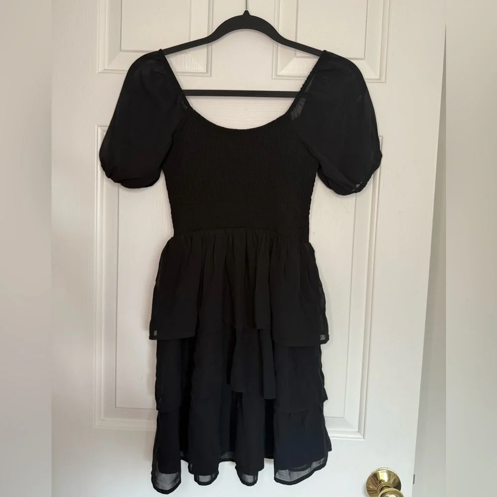 Hollister Black Flowy Dress - Picture 2 of 3
